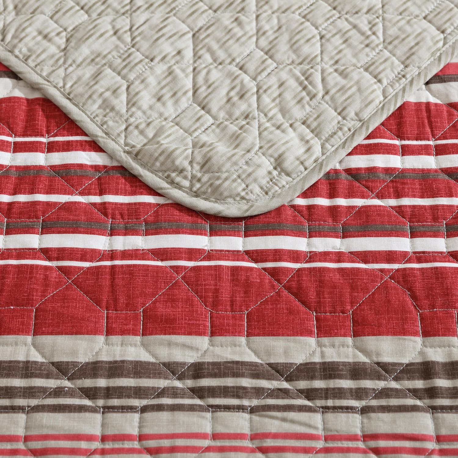 Eddie Bauer King Quilt Set - Reversible Cotton Bedding with Matching Shams