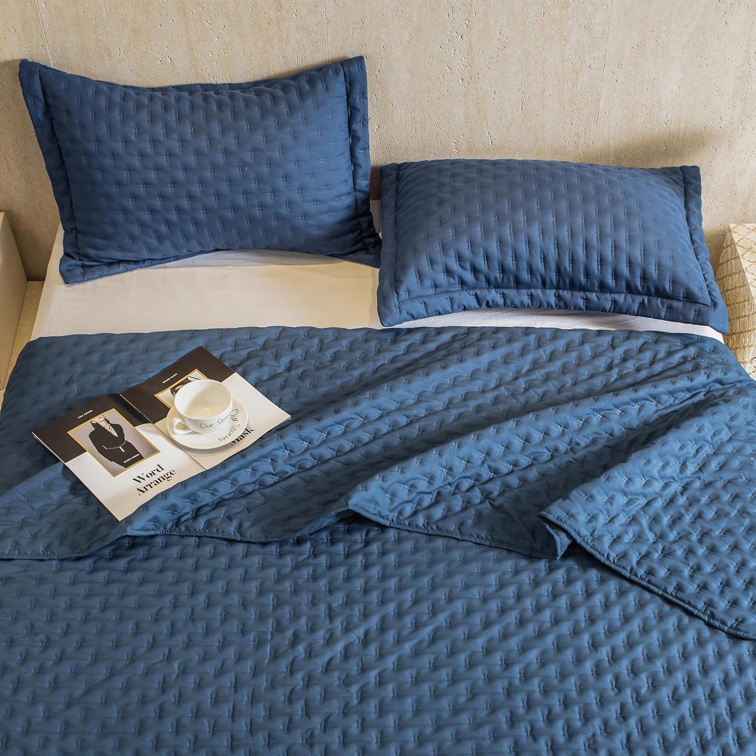 DOWNCOOL Blue King Quilt Set 3-Piece All Season