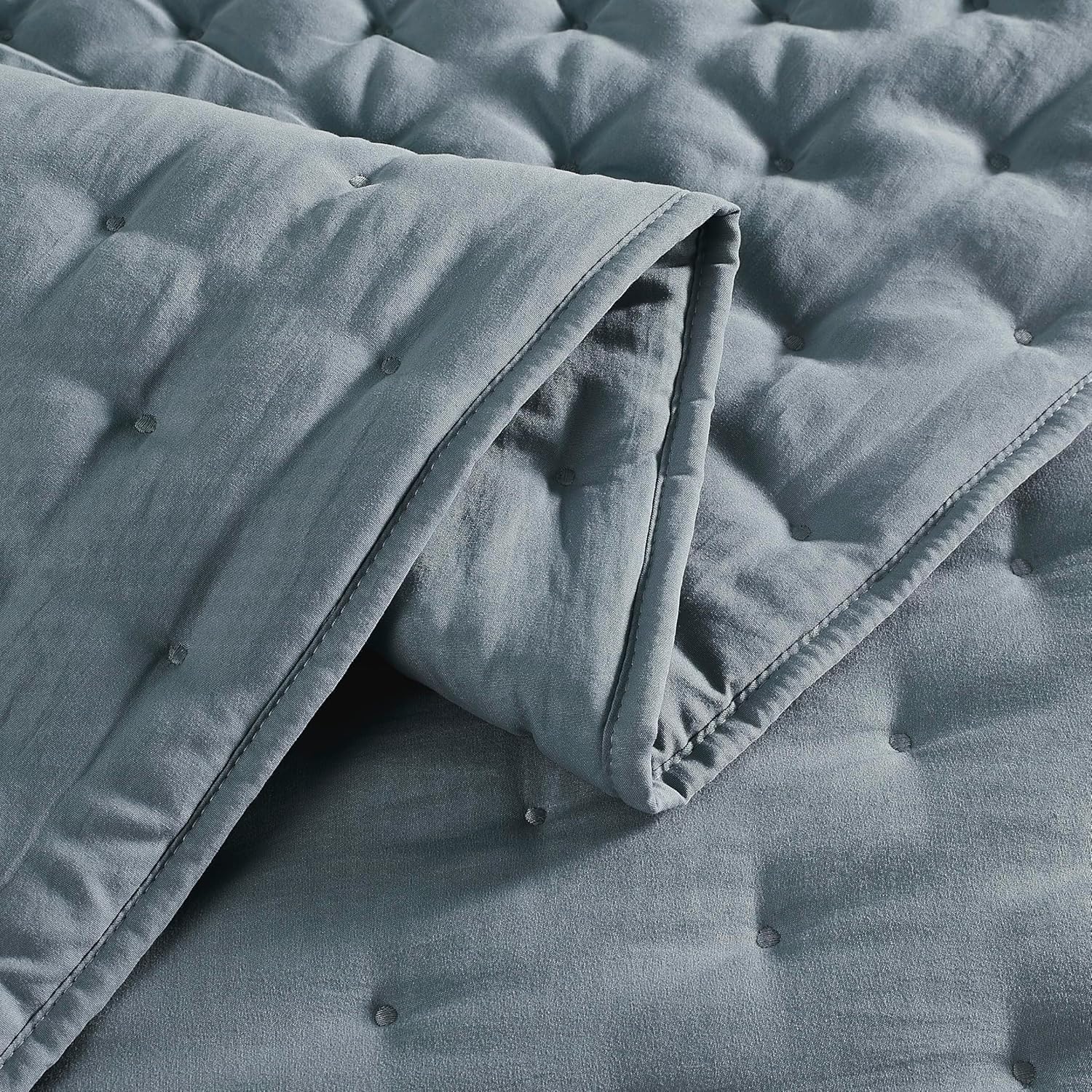 WDCOZY Blue Cloud Quilt Queen Set with Pillow Shams